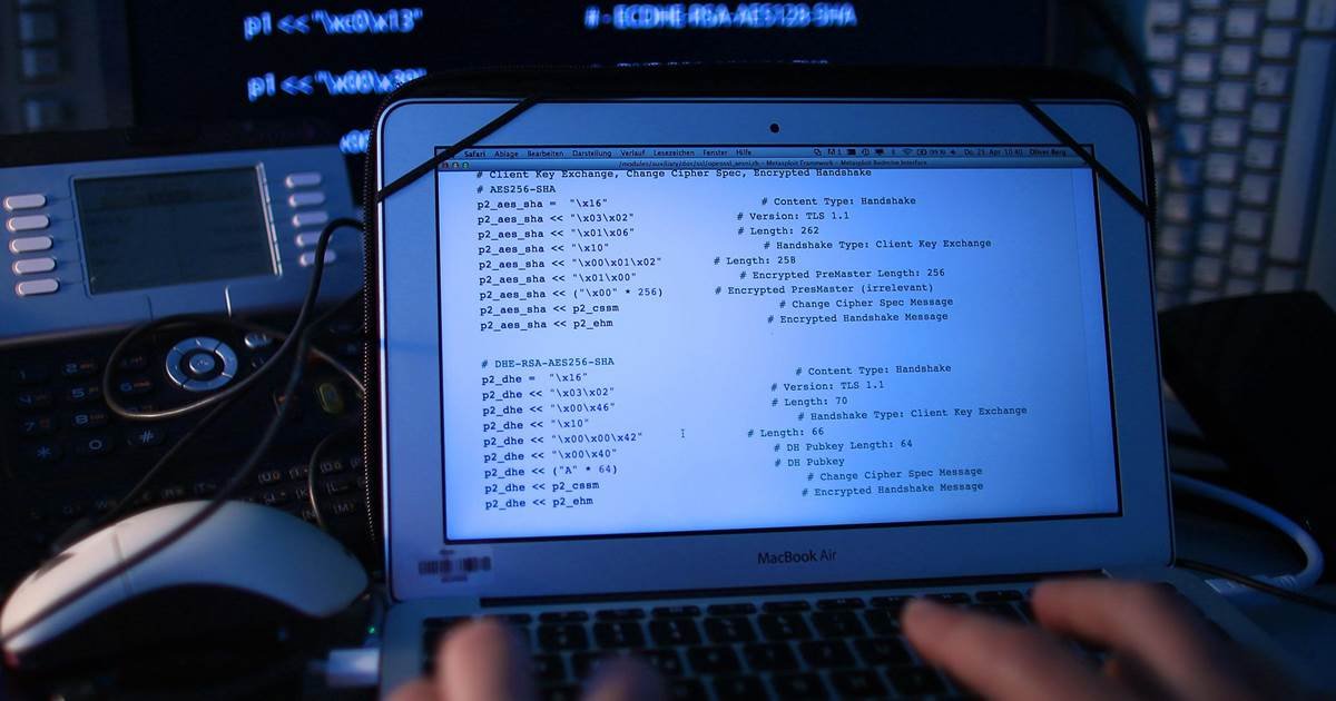Why does it still take six months for a company to spot a hack? Why does it still take six months for a company to spot a hack?